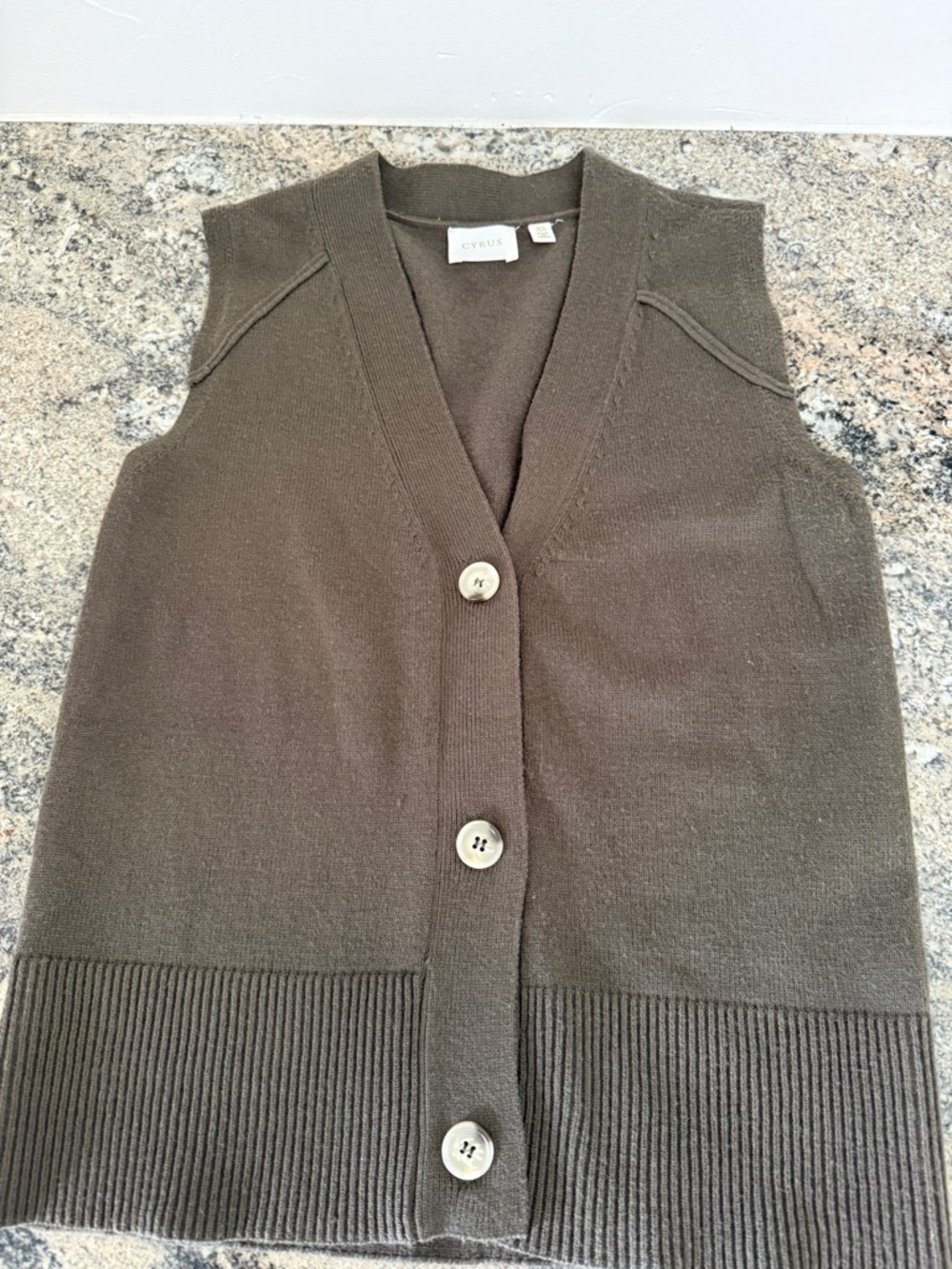 Cyrus Olive Sleeveless Button-Front Knit Vest,XS, EUC